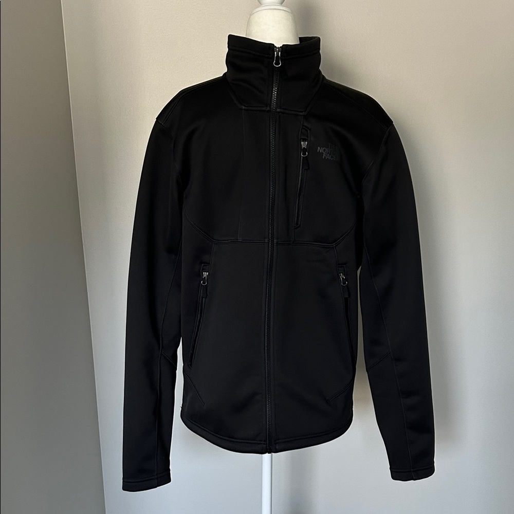 The North Face Men's Apex Risor Jacket Size M